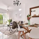 Banus - Banus Rio Beachside